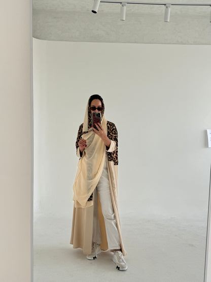 Leopard abaya