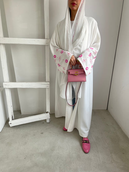 white hearts eye abaya