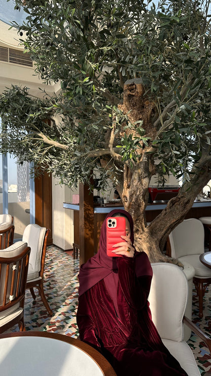Coquette abaya