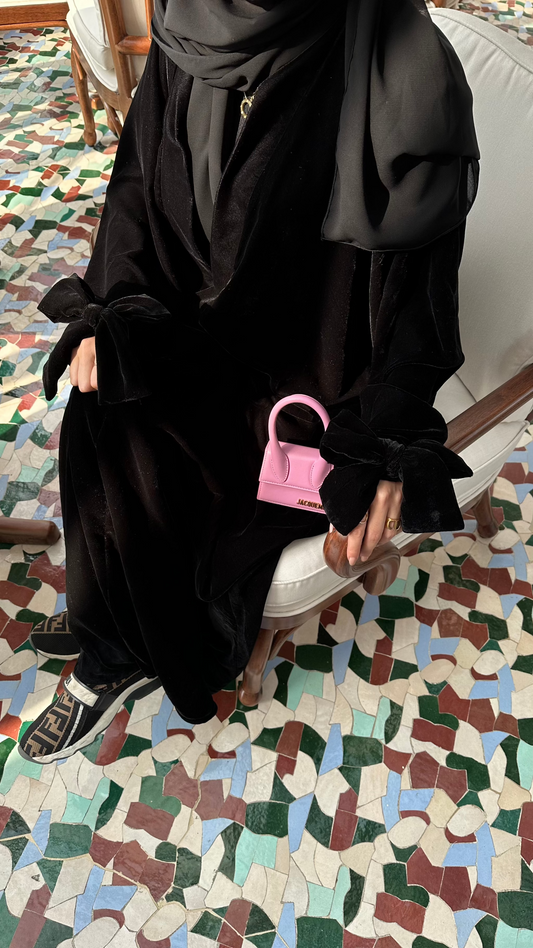 Bow Abaya